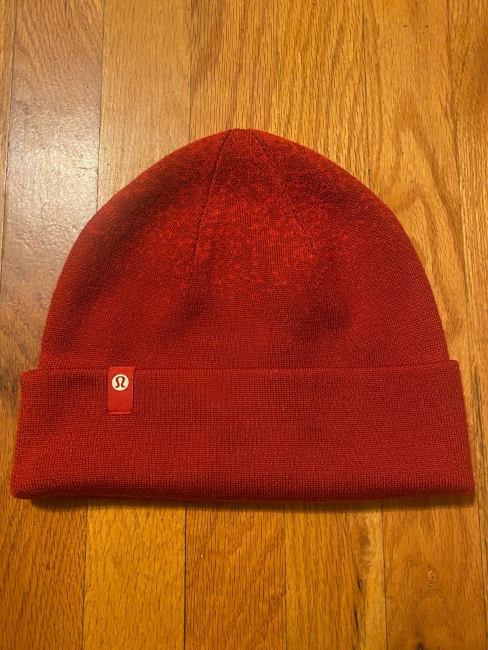 Lululemon NWOT Size S/M Reversible Red Team Canada Hat Merino Blend